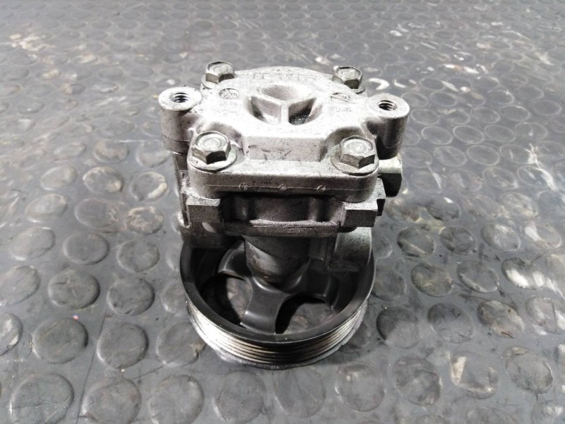 Recambio de bomba direccion para fiat nuova 500 (150) sport referencia OEM IAM 64126986  P3-B4-13-5