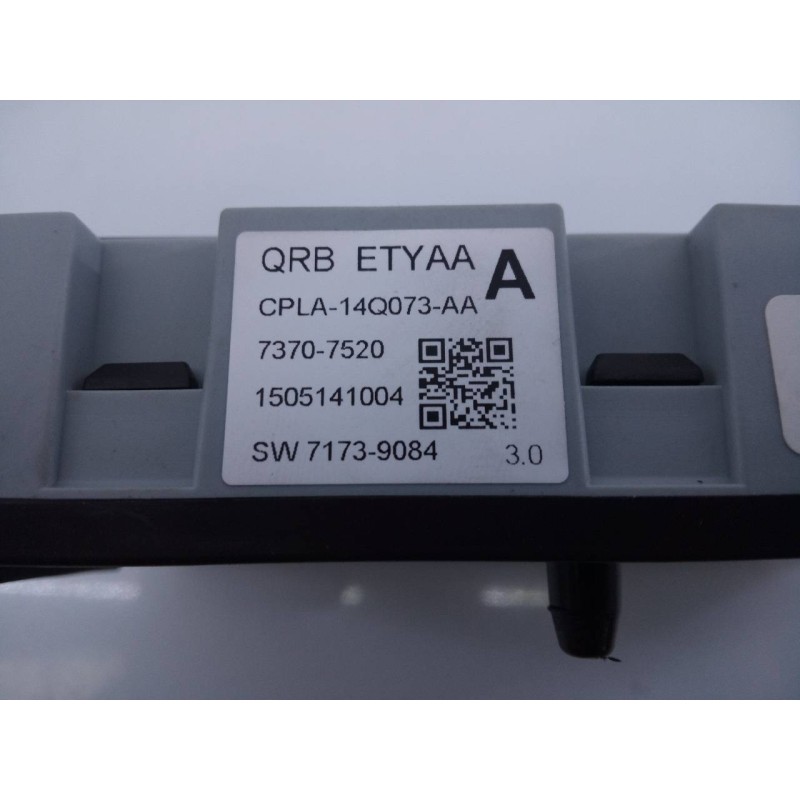 Recambio de caja reles / fusibles para jaguar xe pure referencia OEM IAM 73707520 1505141004 E3-B3-53-1