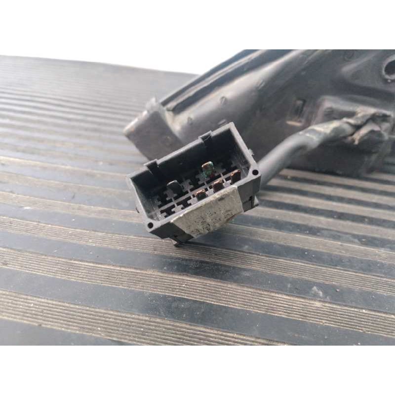 Recambio de retrovisor derecho electrico para audi a4 avant (b5) referencia OEM IAM E1010481 E6014743 E1-B6-48-1