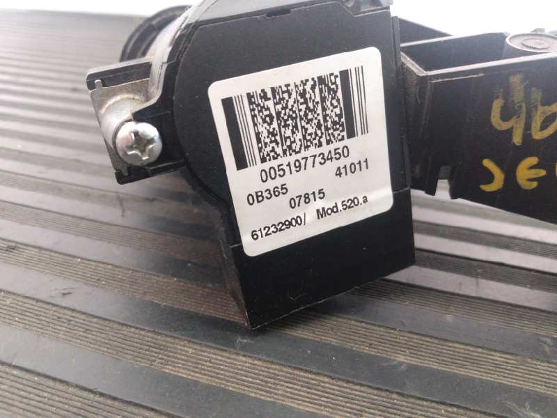 Recambio de antirrobo para jeep renegade limited 4wd referencia OEM IAM 0B36541011 00519773450 E3-B6-21-2