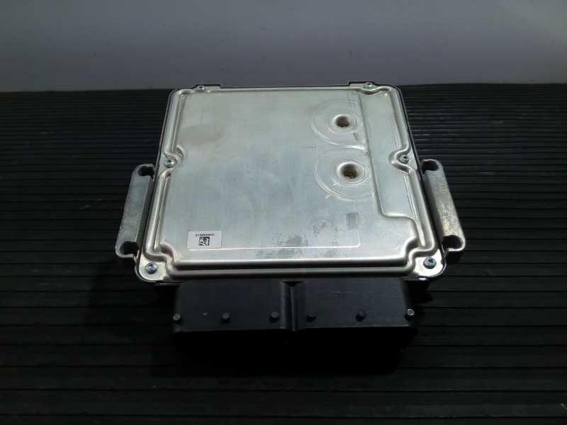 Recambio de centralita motor uce para jeep renegade limited 4wd referencia OEM IAM 55265162 0281031204 E3-B6-22-5