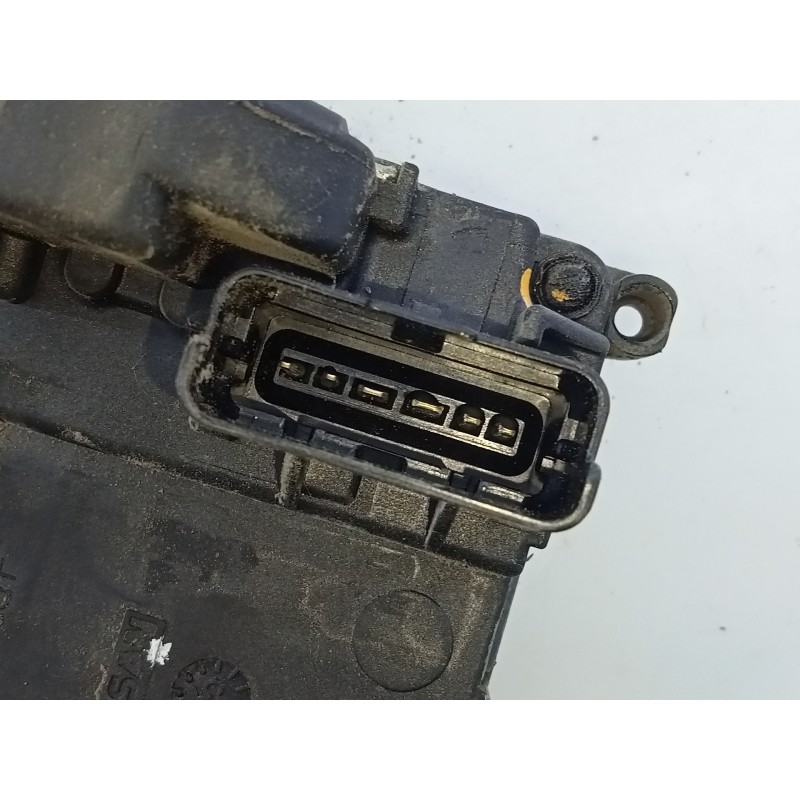 Recambio de cerradura puerta trasera derecha para renault kangoo emotion referencia OEM IAM 8209497719  E1-A1-44-1