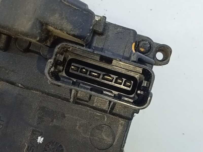 Recambio de cerradura puerta trasera derecha para renault kangoo emotion referencia OEM IAM 8209497719  E1-A1-44-1