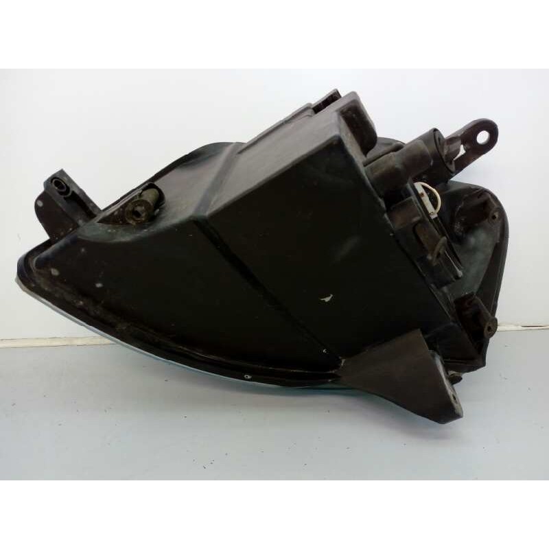 Recambio de faro derecho para peugeot partner (s2) referencia OEM IAM 79998D  E1-A4-52-2