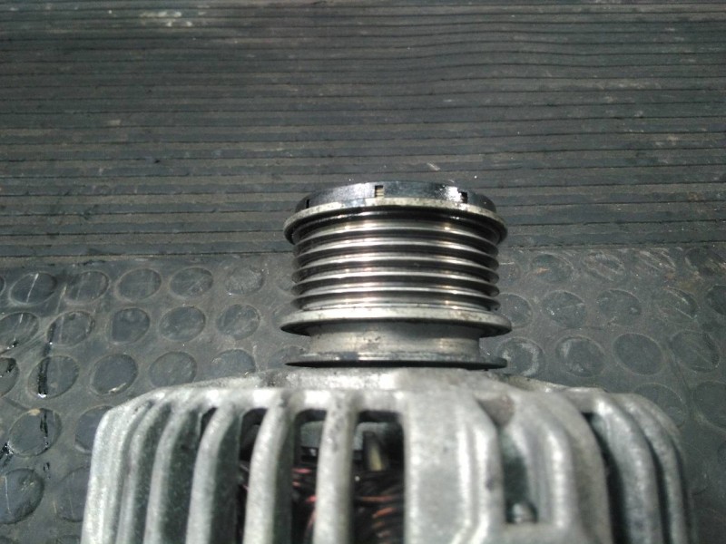 Recambio de alternador para skoda roomster (5j7) praktik referencia OEM IAM 045903023  P3-A5-29-1