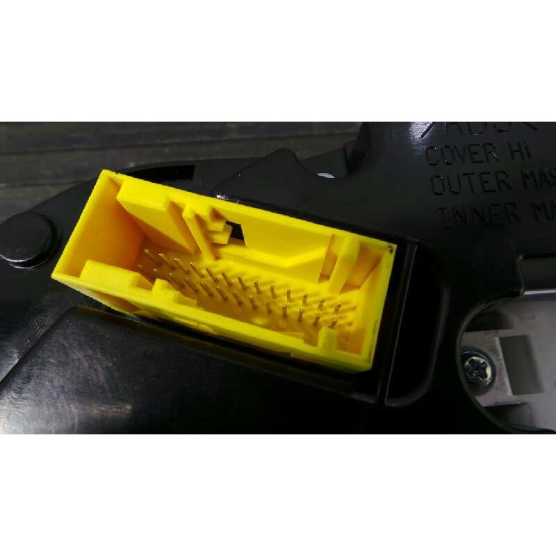 Recambio de cuadro instrumentos para peugeot 5008 allure referencia OEM IAM 9806268180  E1-A4-51-2