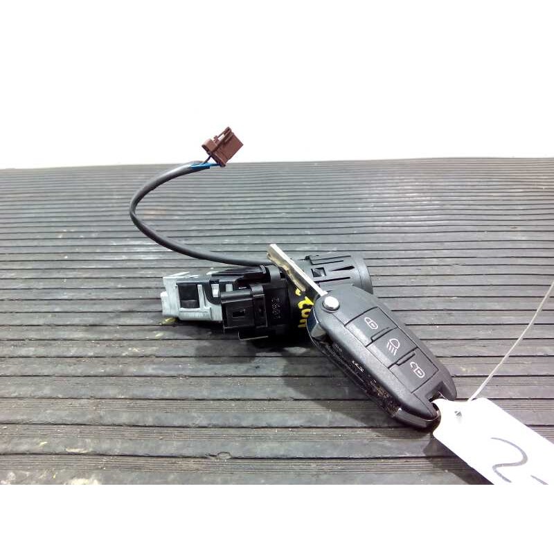 Recambio de antirrobo para peugeot 208 active referencia OEM IAM 96762547  E3-B2-22-1