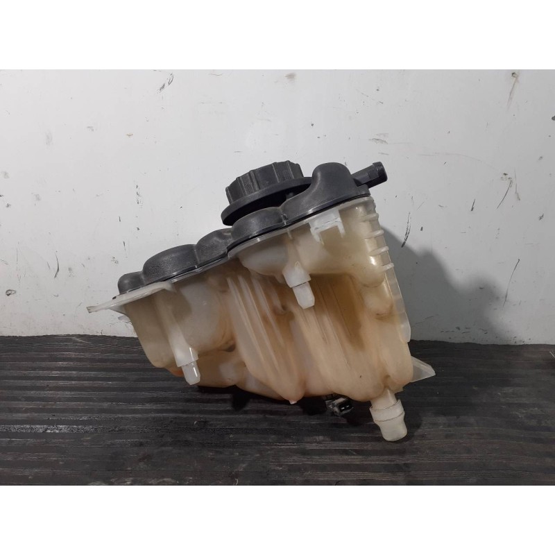 Recambio de deposito expansion para jaguar xe pure referencia OEM IAM   P2-A3-19