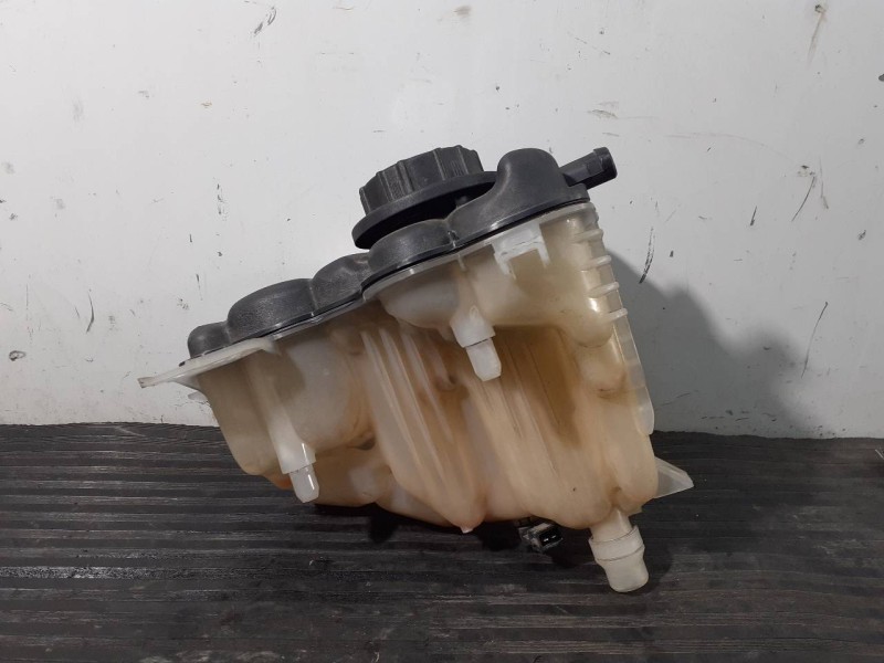 Recambio de deposito expansion para jaguar xe pure referencia OEM IAM   P2-A3-19