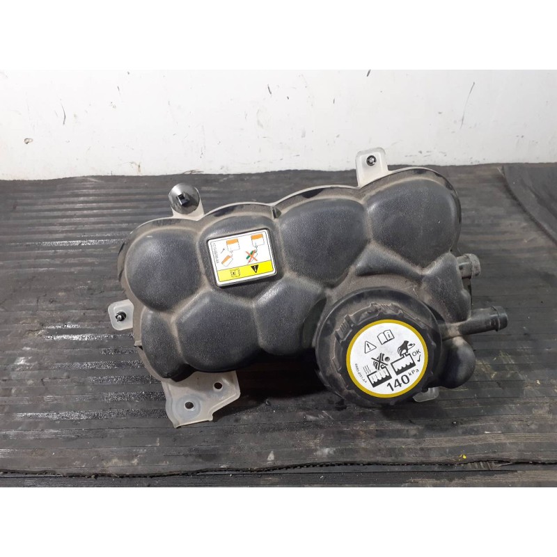 Recambio de deposito expansion para jaguar xe pure referencia OEM IAM   P2-A3-19