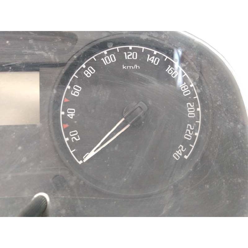 Recambio de cuadro instrumentos para skoda roomster (5j7) praktik referencia OEM IAM 5J0920800C A2C53111434 E2-A1-33-3