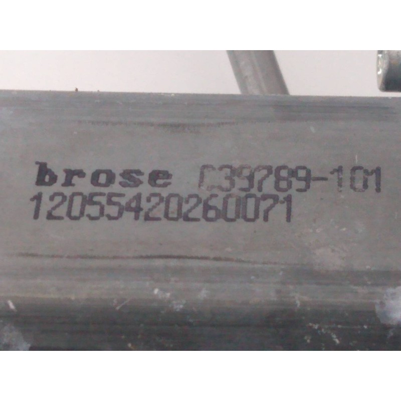 Recambio de elevalunas delantero derecho para jaguar xe pure referencia OEM IAM   E2-B3-30-2