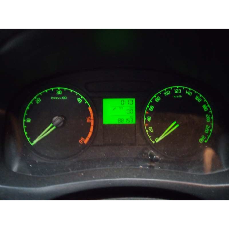 Recambio de cuadro instrumentos para skoda roomster (5j7) praktik referencia OEM IAM 5J0920800C A2C53111434 E2-A1-33-3