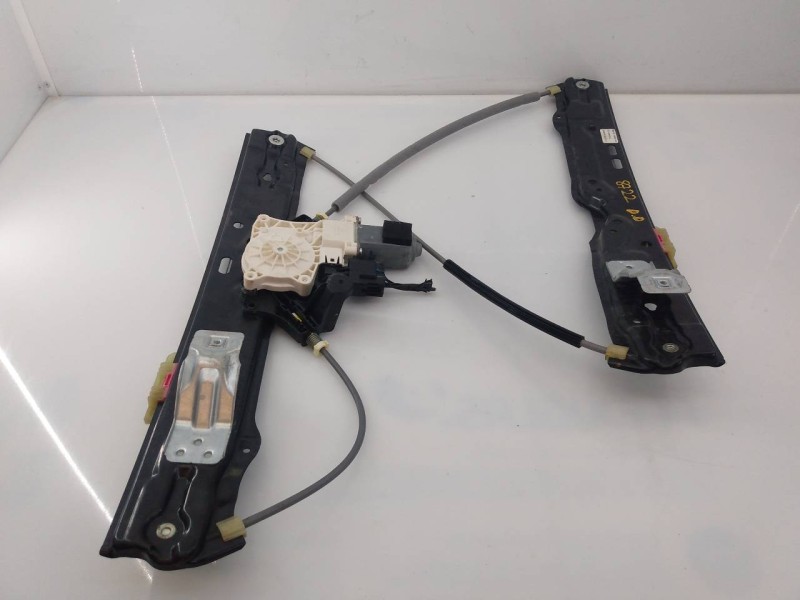 Recambio de elevalunas delantero derecho para jaguar xe pure referencia OEM IAM   E2-B3-30-2