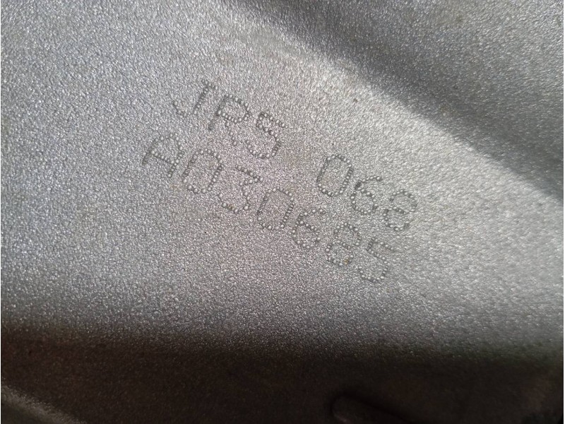 Recambio de caja cambios para dacia duster ii access referencia OEM IAM JR5068 A030685 M1-B3-169