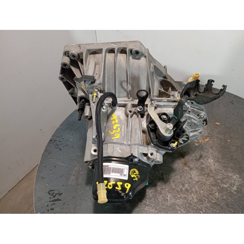 Recambio de caja cambios para dacia duster ii access referencia OEM IAM JR5068 A030685 M1-B3-169
