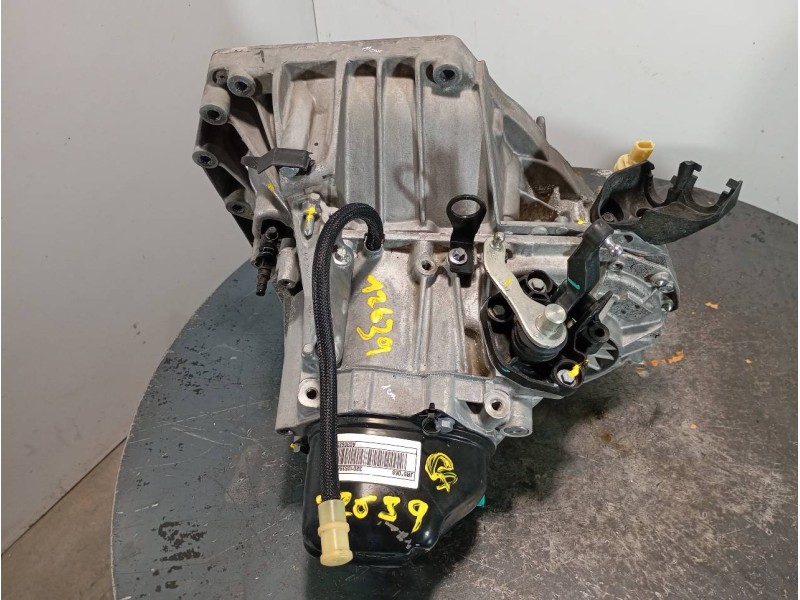 Recambio de caja cambios para dacia duster ii access referencia OEM IAM JR5068 A030685 M1-B3-169