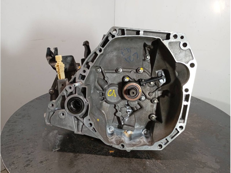 Recambio de caja cambios para dacia duster ii access referencia OEM IAM JR5068 A030685 M1-B3-169