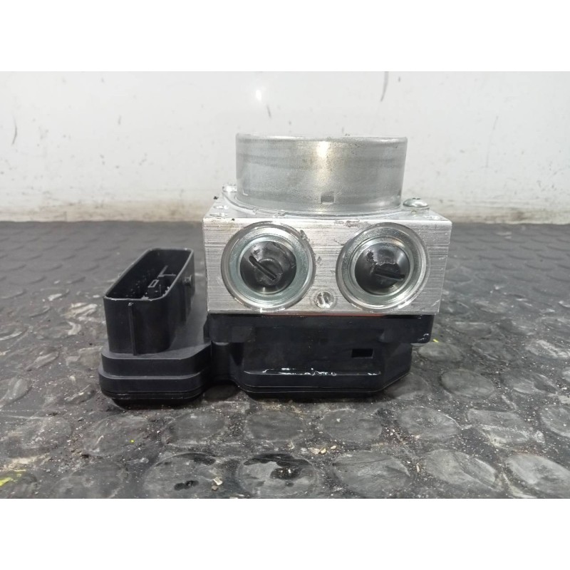 Recambio de abs para toyota c-hr hybrid advance referencia OEM IAM 4451010110 11304041570 
