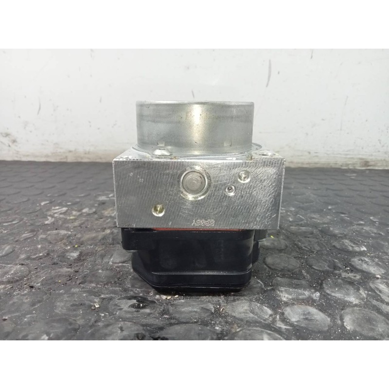 Recambio de abs para toyota c-hr hybrid advance referencia OEM IAM 4451010110 11304041570 