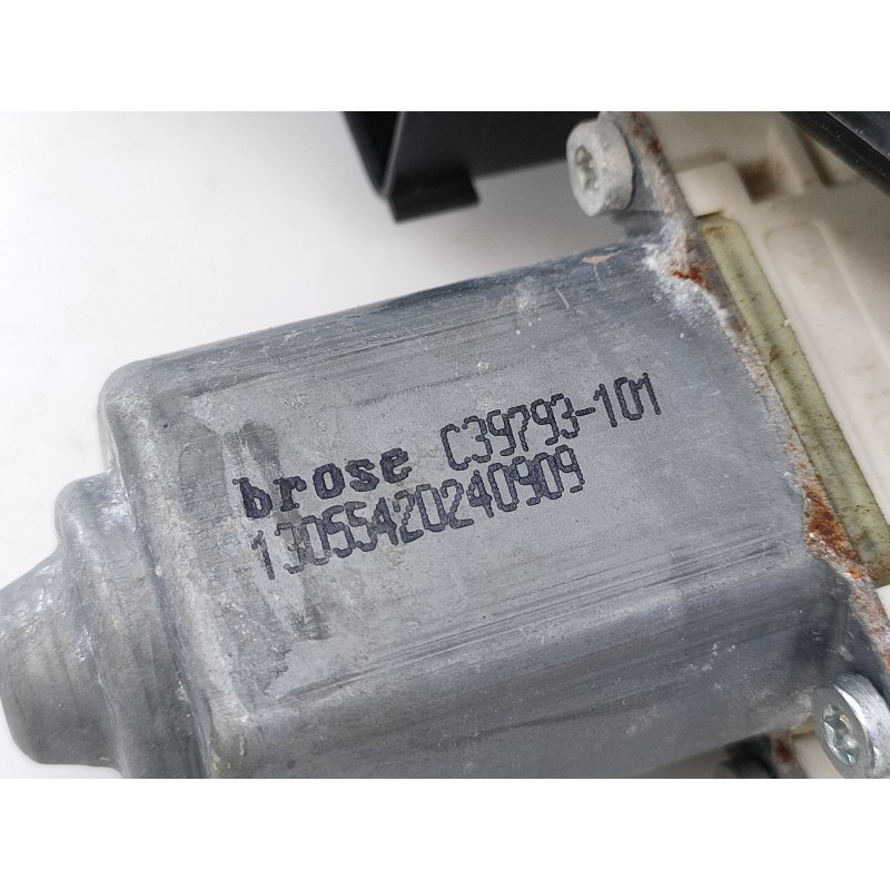 Recambio de elevalunas trasero derecho para jaguar xe pure referencia OEM IAM C39793101  E1-B3-45-2