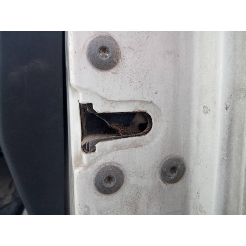 Recambio de cerradura puerta delantera derecha para iveco daily caja abierta cabina doble 35 c... batalla 3450 referencia OEM IA