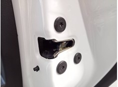 CERRADURA PUERTA TRASERA DERECHA 