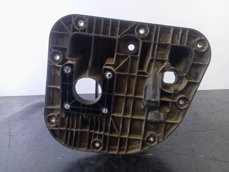 Recambio de pedal embrague para iveco daily caja abierta cabina doble 35 c... batalla 3450 referencia OEM IAM   P2-B4-3