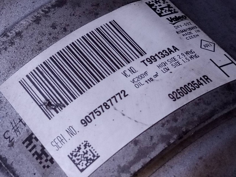 Recambio de compresor aire acondicionado para dacia duster ii access referencia OEM IAM 926003541R 9075787772 P3-A1-32-3