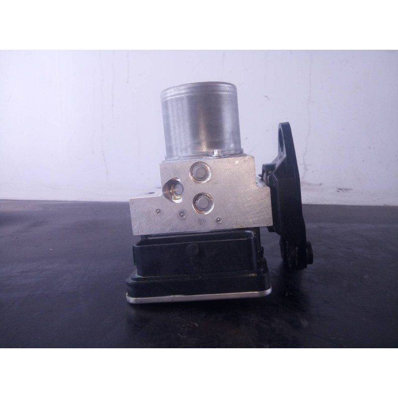 Recambio de abs para volkswagen touareg r-line 4 motion referencia OEM IAM 4M6614517BB 23052633448 P3-A8-28-2