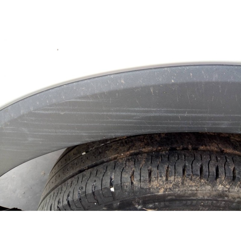 Recambio de aletin delantero izquierdo para ford transit (tts) kombi 310 l3 basis referencia OEM IAM   