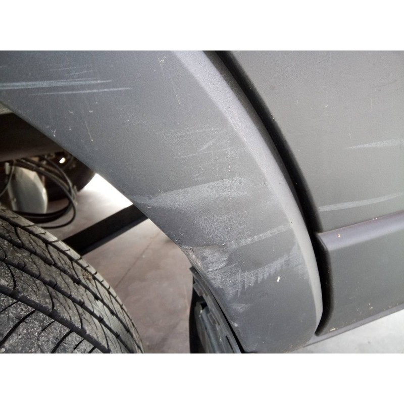 Recambio de aletin trasero izquierdo para ford transit (tts) kombi 310 l3 basis referencia OEM IAM   