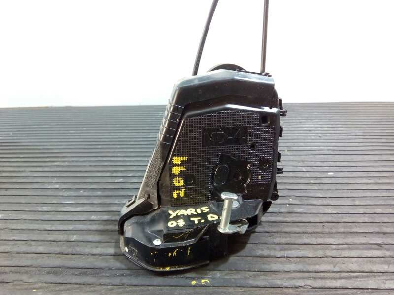 Recambio de cerradura puerta trasera derecha para toyota yaris referencia OEM IAM   E2-B4-30-2