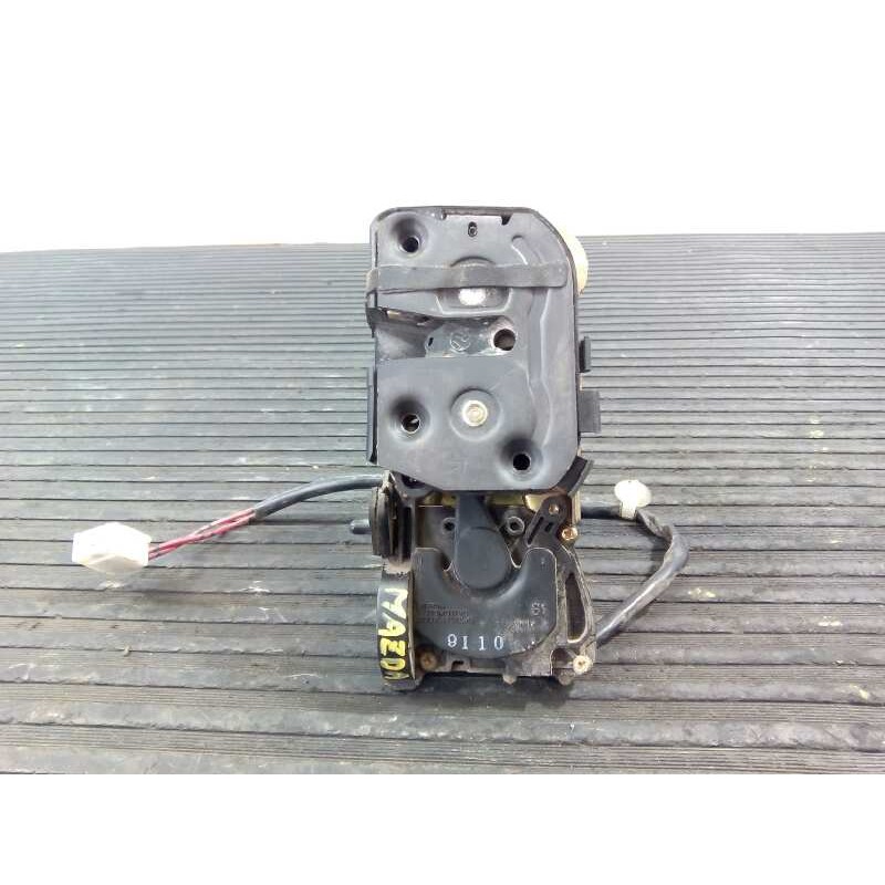 Recambio de cerradura puerta trasera derecha para mazda premacy (cp) referencia OEM IAM   E2-A2-61-2
