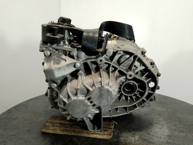 Recambio de caja cambios para volvo s60 berlina d5 momentum (136kw) (2004) referencia OEM IAM 666R7002BD  M1-B4-139