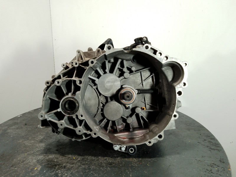 Recambio de caja cambios para volvo s60 berlina d5 momentum (136kw) (2004) referencia OEM IAM 666R7002BD  M1-B4-139