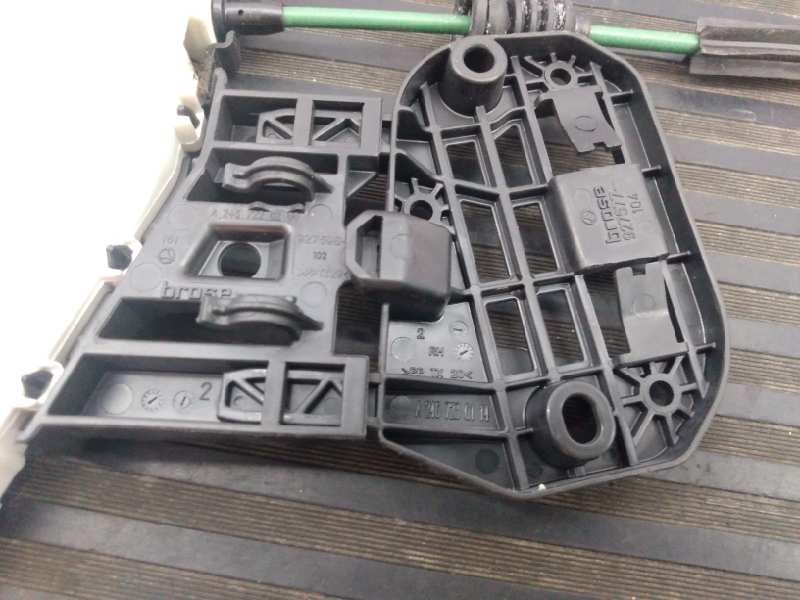 Recambio de cerradura puerta trasera derecha para infiniti q30 2.2d sport referencia OEM IAM A0997305600 15042401 E2-A4-55-2