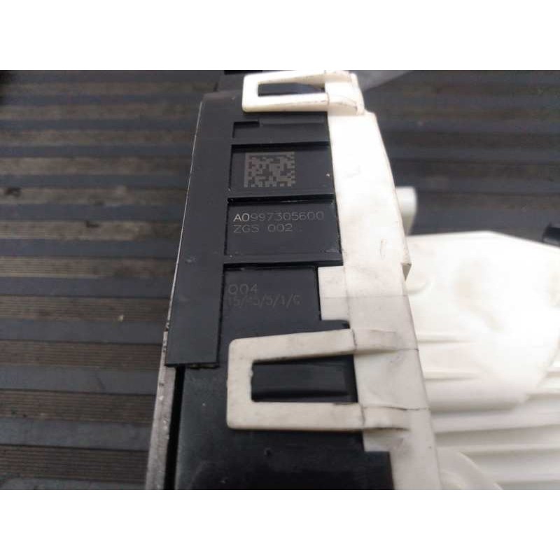 Recambio de cerradura puerta trasera derecha para infiniti q30 2.2d sport referencia OEM IAM A0997305600 15042401 E2-A4-55-2