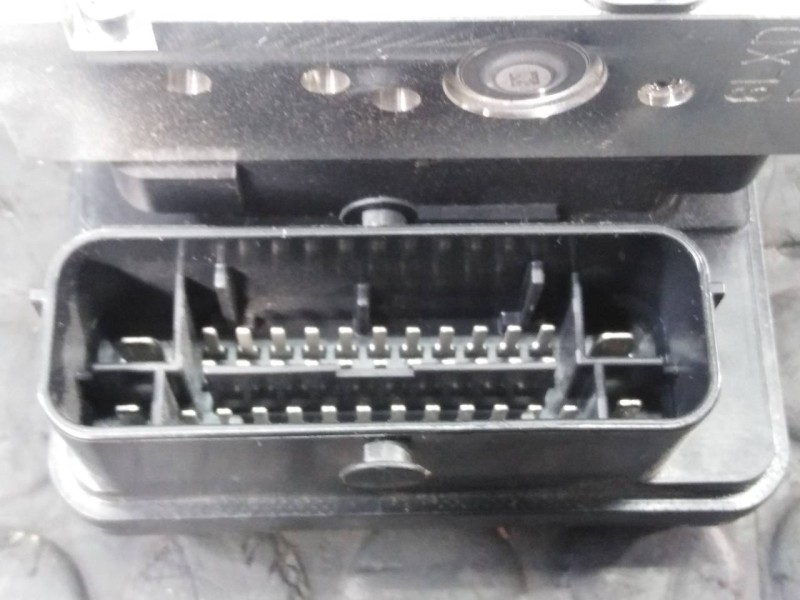 Recambio de abs para kia rio (yb) drive referencia OEM IAM 58910H8400 A1002248ACD P3-A8-1-2