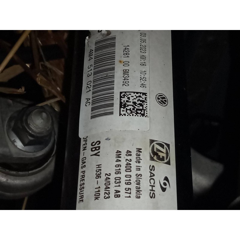 Recambio de amortiguador trasero izquierdo para volkswagen touareg r-line 4 motion referencia OEM IAM 4M4616031AB  