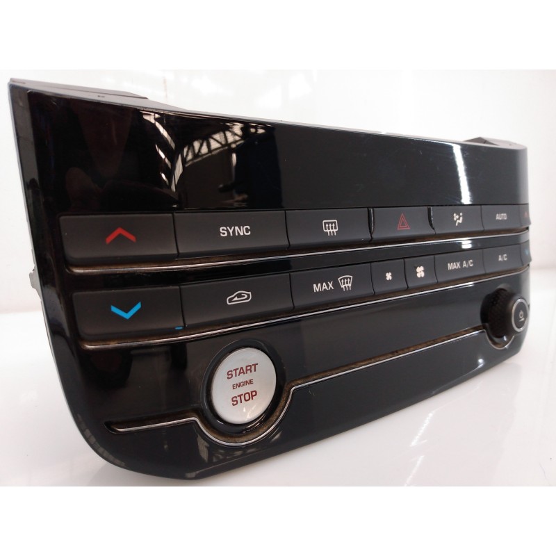 Recambio de mando climatizador para jaguar xe pure referencia OEM IAM 18C858  E3-B3-55-2