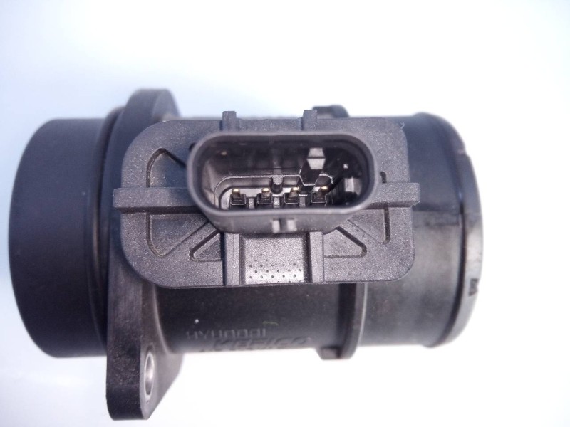 Recambio de caudalimetro para kia rio (yb) drive referencia OEM IAM 2816407000 9021060007 E3-A3-40-1