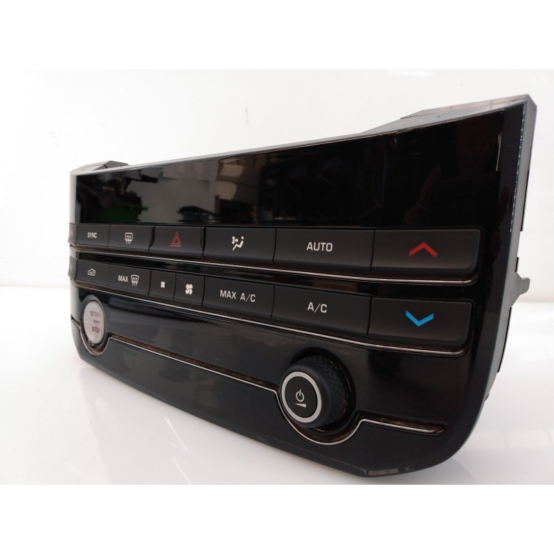 Recambio de mando climatizador para jaguar xe pure referencia OEM IAM 18C858  E3-B3-55-2