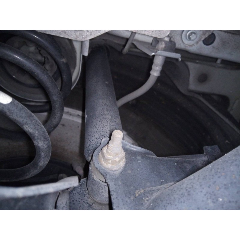 Recambio de amortiguador trasero izquierdo para mercedes-benz clase b (w245) 200 cdi (245.208) referencia OEM IAM   