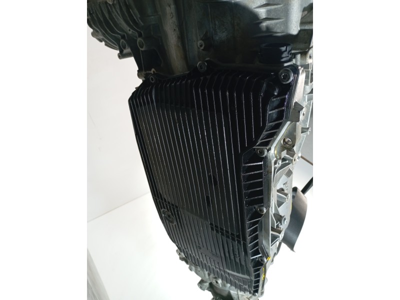 Recambio de caja cambios para volkswagen touareg r-line 4 motion referencia OEM IAM SBT  M1-A1-100