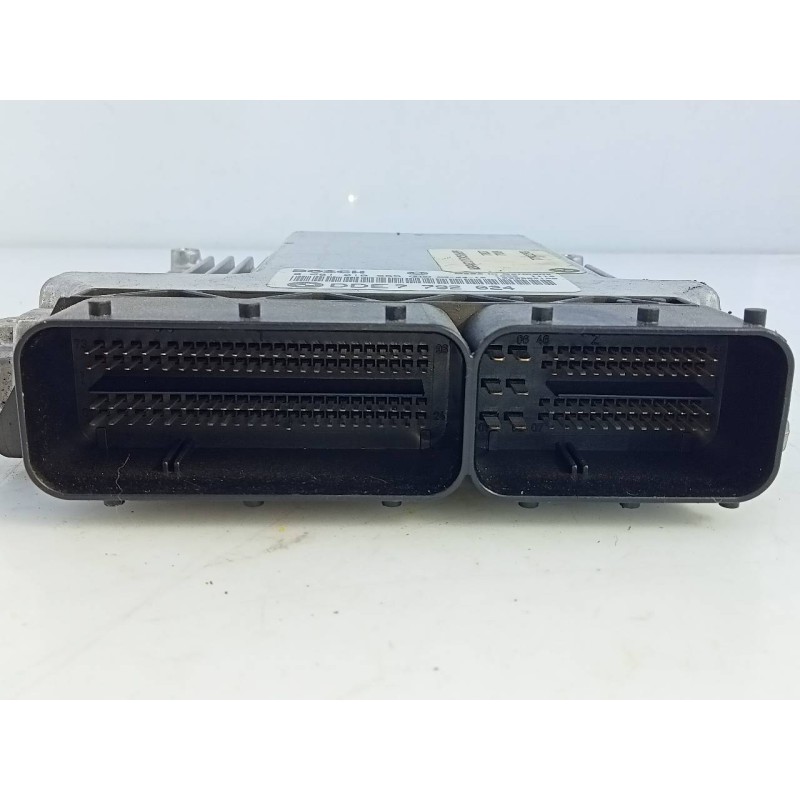 Recambio de centralita motor uce para bmw serie 3 berlina (e46) 320d referencia OEM IAM 77920254 0281010565 E3-A2-24-1