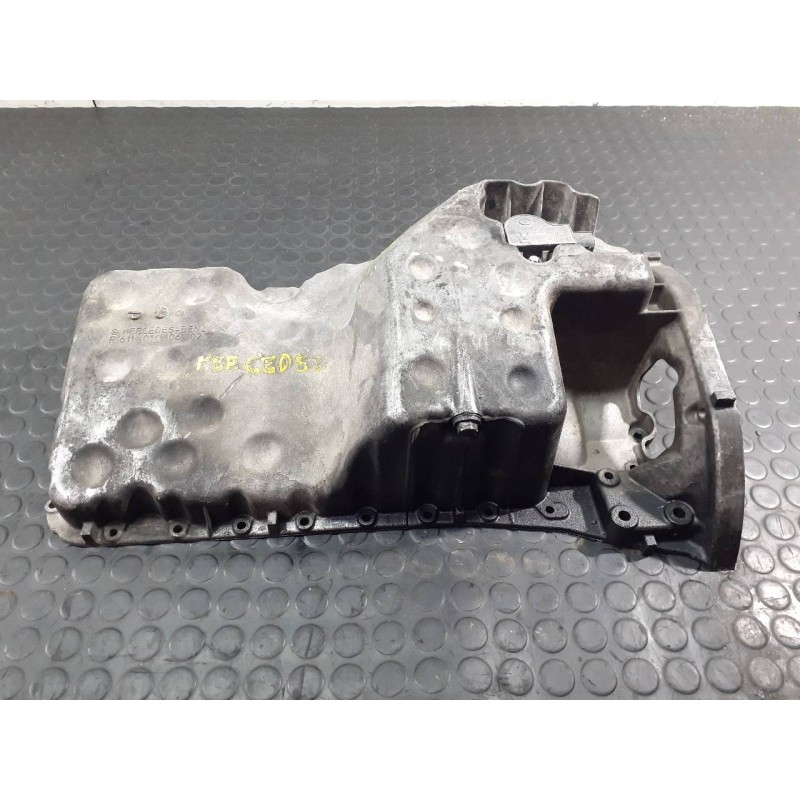 Recambio de carter aceite para mercedes-benz clase c (w203) berlina 220 cdi (203.006) referencia OEM IAM R6110140602  P1-A3-10