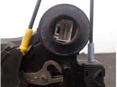 Recambio de cerradura puerta trasera izquierda para toyota corolla (e11) referencia OEM IAM   E2-B4-55-1 2