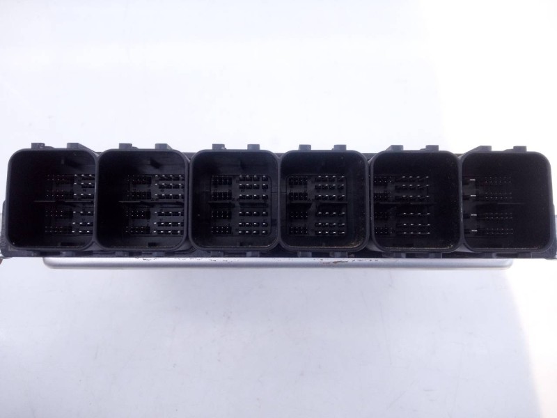 Recambio de centralita motor uce para volkswagen touareg r-line 4 motion referencia OEM IAM 059907309AC 0281036018 E2-A1-13-7