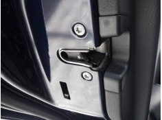 CERRADURA PUERTA TRASERA IZQUIERDA 